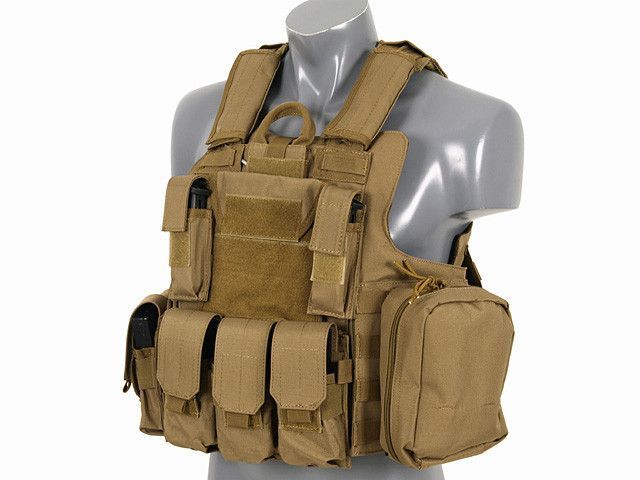 Боевая тактическая разгрузка с системой QR - coyote [8FIELDS] (для страйкбола) M51611004-TAN фото
