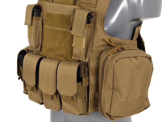 Боевая тактическая разгрузка с системой QR - coyote [8FIELDS] (для страйкбола) M51611004-TAN фото