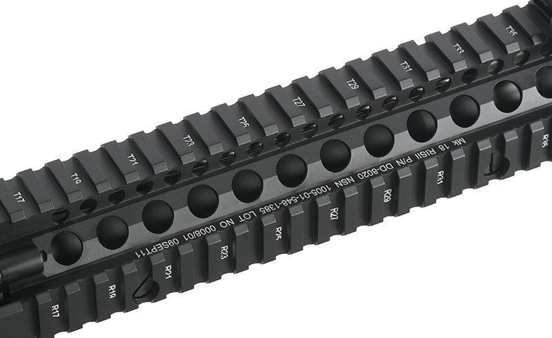 CM.105 Daniel Defense MK18 - Black [EMG] FB4084 фото