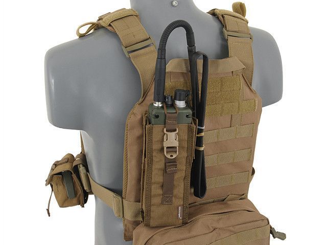 Штурмовий Plate Carrier з аналогом балістичних пластин - Coyote [8FIELDS] (для страйкболу) M51611027-1-TAN фото