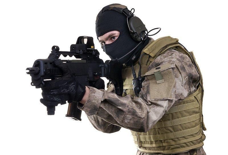 Балаклава termoaktywna - czarna [GFC Tactical] (для страйкболу) GFT-23-002147 фото