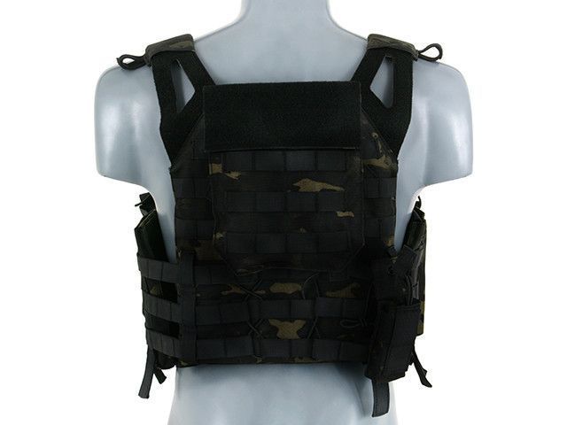 Jump Plate Carrier с аналогам баллистических пластин, подсумками - MULTICAM BLACK [8FIELDS] M51611021-1-MB фото