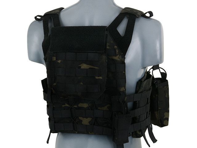Jump Plate Carrier с аналогам баллистических пластин, подсумками - MULTICAM BLACK [8FIELDS] M51611021-1-MB фото
