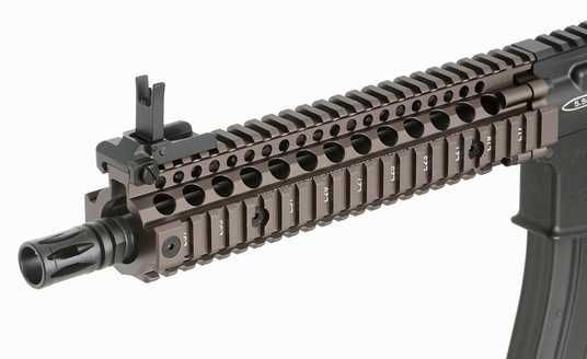 Купити Штурмова гвинтівка Daniel Defense MK18 Gas Rifle – Tan [EMG