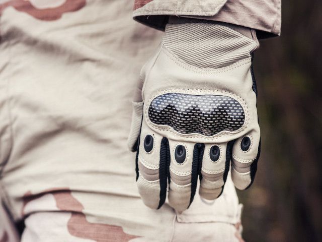 Тактические перчатки полнопалые Military Combat Gloves mod. IV (Size M) - TAN [8FIELDS] M51617078-TAN-M фото