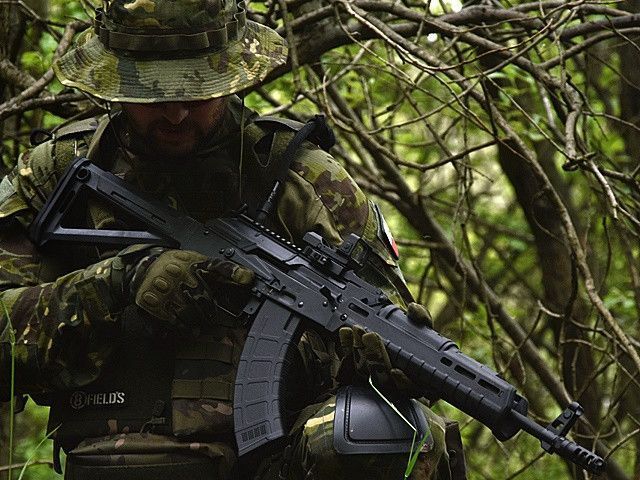 Приклад для AEG AK47 / AK74 - Black [CYMA] (для страйкболу) FBP1799 фото