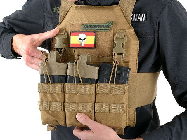 Buckle Up potr&oacute;jna ładownica na magazynki SR25/AR-10/M14/SCAR-H - Coyote [8FIELDS] (для страйкбола) M51613250-TAN фото