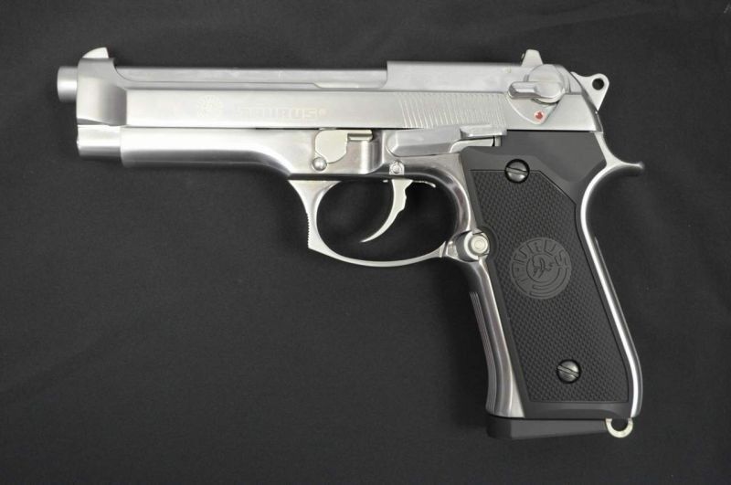 Страйкбольный газовый пистолет PT92 [CyberGun] (для страйкбола) CYB-02-014003 фото