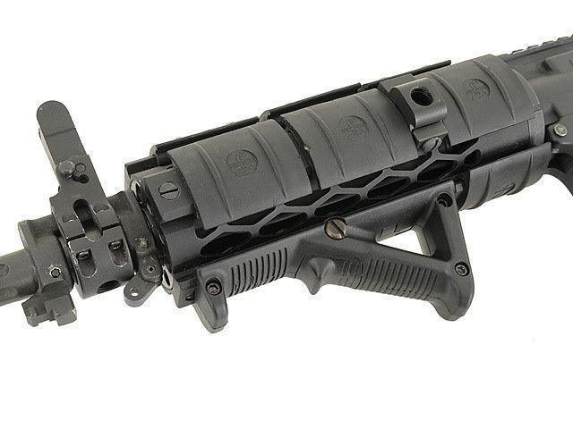 Ручка перенесення вогню ANGLED ERGONOMIC GRIP VERSION 2.0 &ndash; DARK EARTH [FMA] (для страйкболу) TB-06 фото