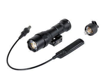 Kompaktowa latarka karabinowa LED - Black [Хубілай] (для страйкболу) AS.L021-BK фото