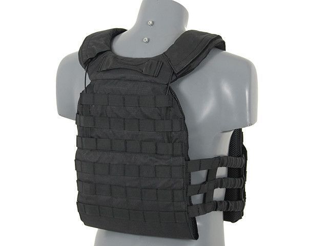 First Defense Plate Carrier - Black [8FIELDS] (для страйкбола) M51611029-1-BK фото